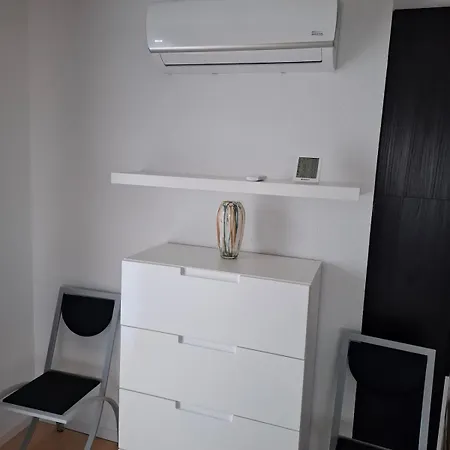 3 Am Wildpark 普福尔茨海姆