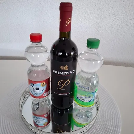 3 Am Wildpark 公寓